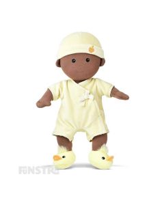 Apple Park's organic baby doll wears a cream onesie, duck bootie shoes, a hat and features beautifully embroidered eyes, nose, and smile and hand-painted rosy cheeks.
