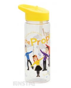 Do the propeller with Emma, Lachy, Anthony and Simon and stay hydrated with this fun water bottle.