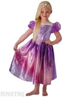 Rapunzel, Rapunzel, let down your hair! Transform into the princess with long blonde locks of hair and dress up as Rapunzel from Tangled with this beautiful Disney Princess costume for children.